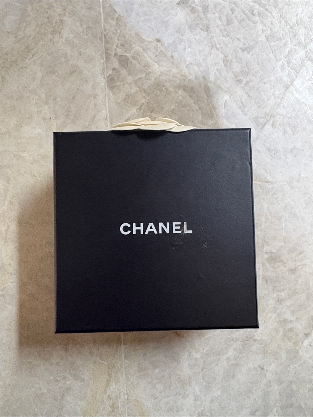 CHANEL Black belt with Classic CC Logo
